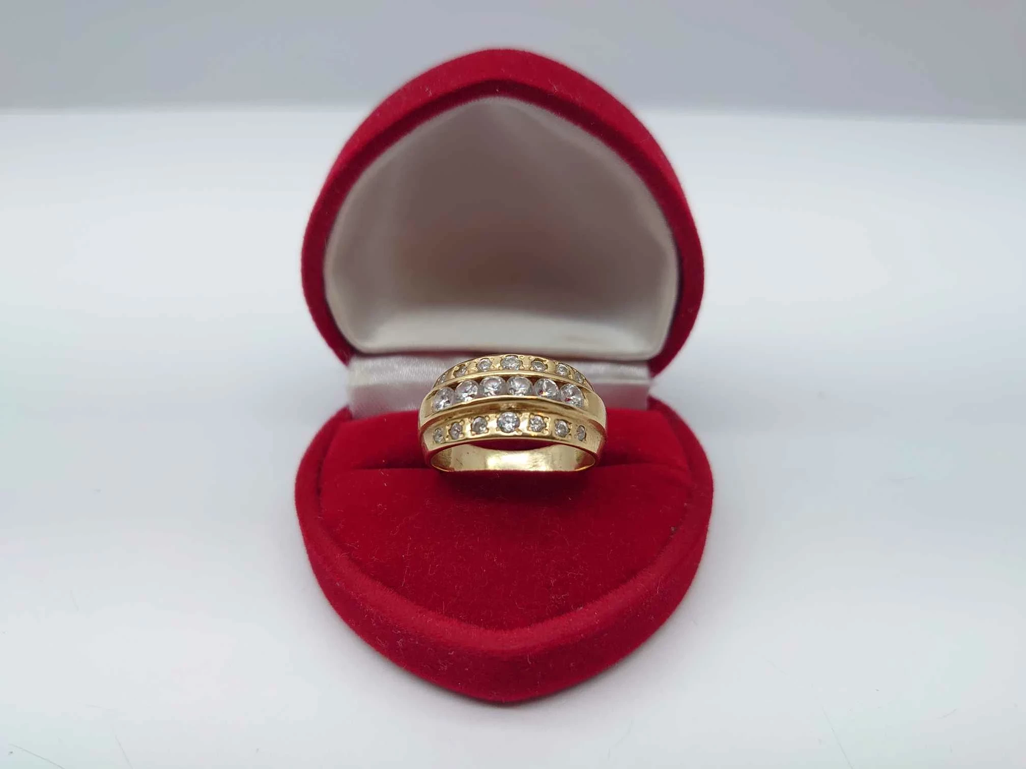 przesliczny-zloty-pierscionek-585433-g-rodzaj-2205-2