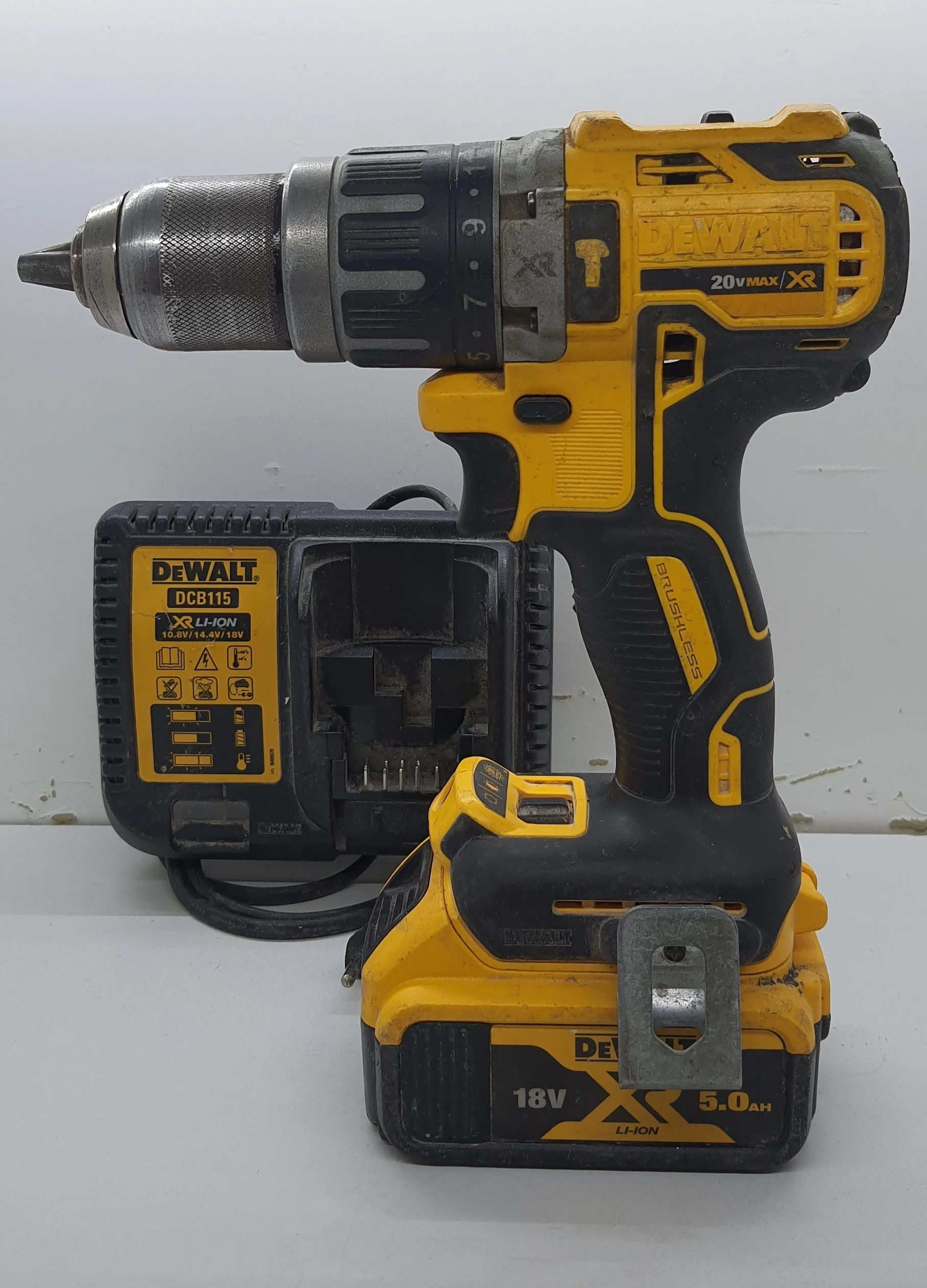 wkretarka-dewalt-dcd796-akumulator-18v-50ah-sobieskiego-14-jelenia-gora-sj