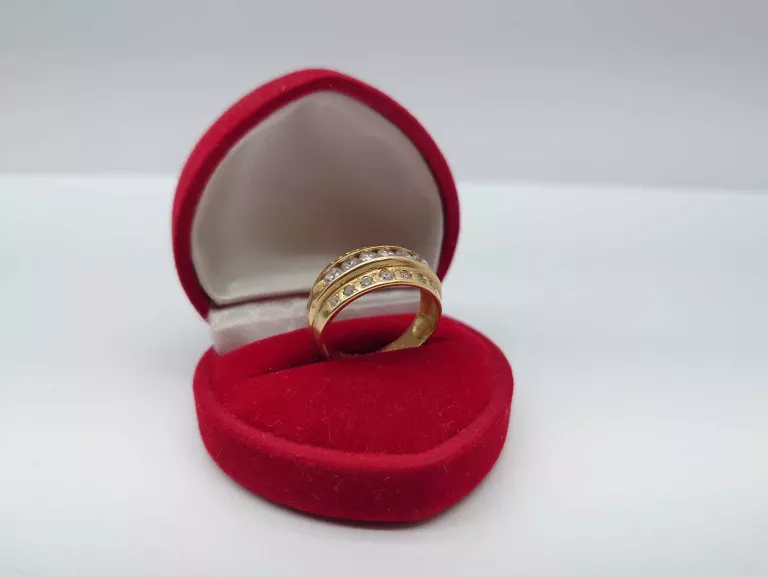 przesliczny-zloty-pierscionek-585433-g-marka-226434-1704211
