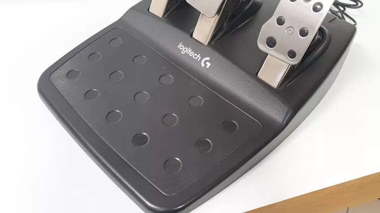 KIEROWNICA LOGITECH G29
