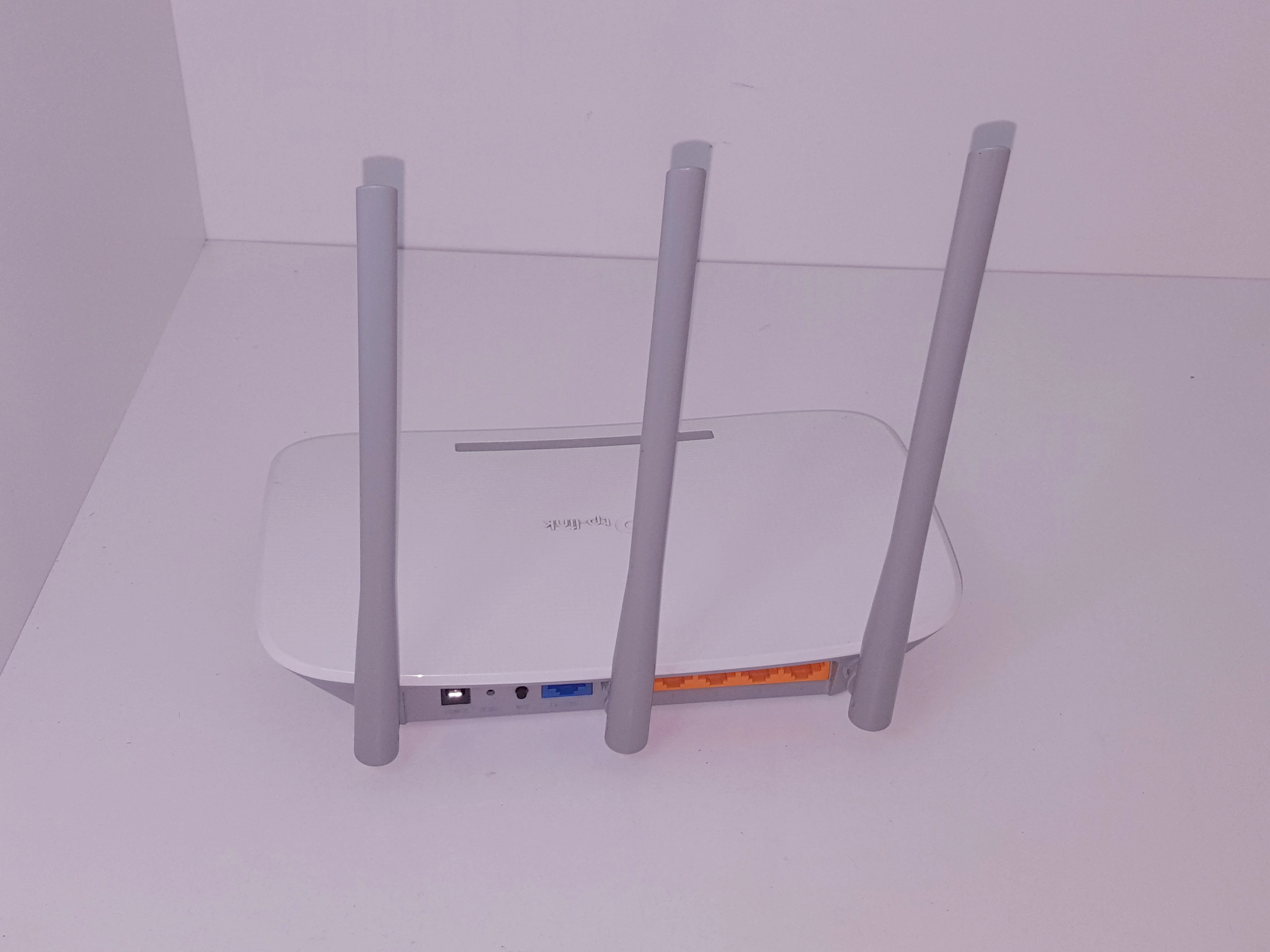 router-tp-link-tl-wr845n-liczba-portow-lan-rj-45-1