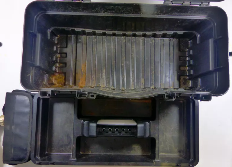 SKRZYNKA NARZEDZIOWA S 600 KLUCZE PISTOLET AW TOOLS