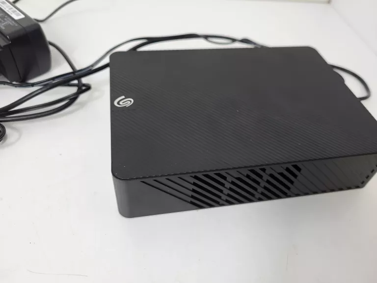 seagate-expansion-desktop-6tb-srd0nf2-pojemnosc-dysku-6tb