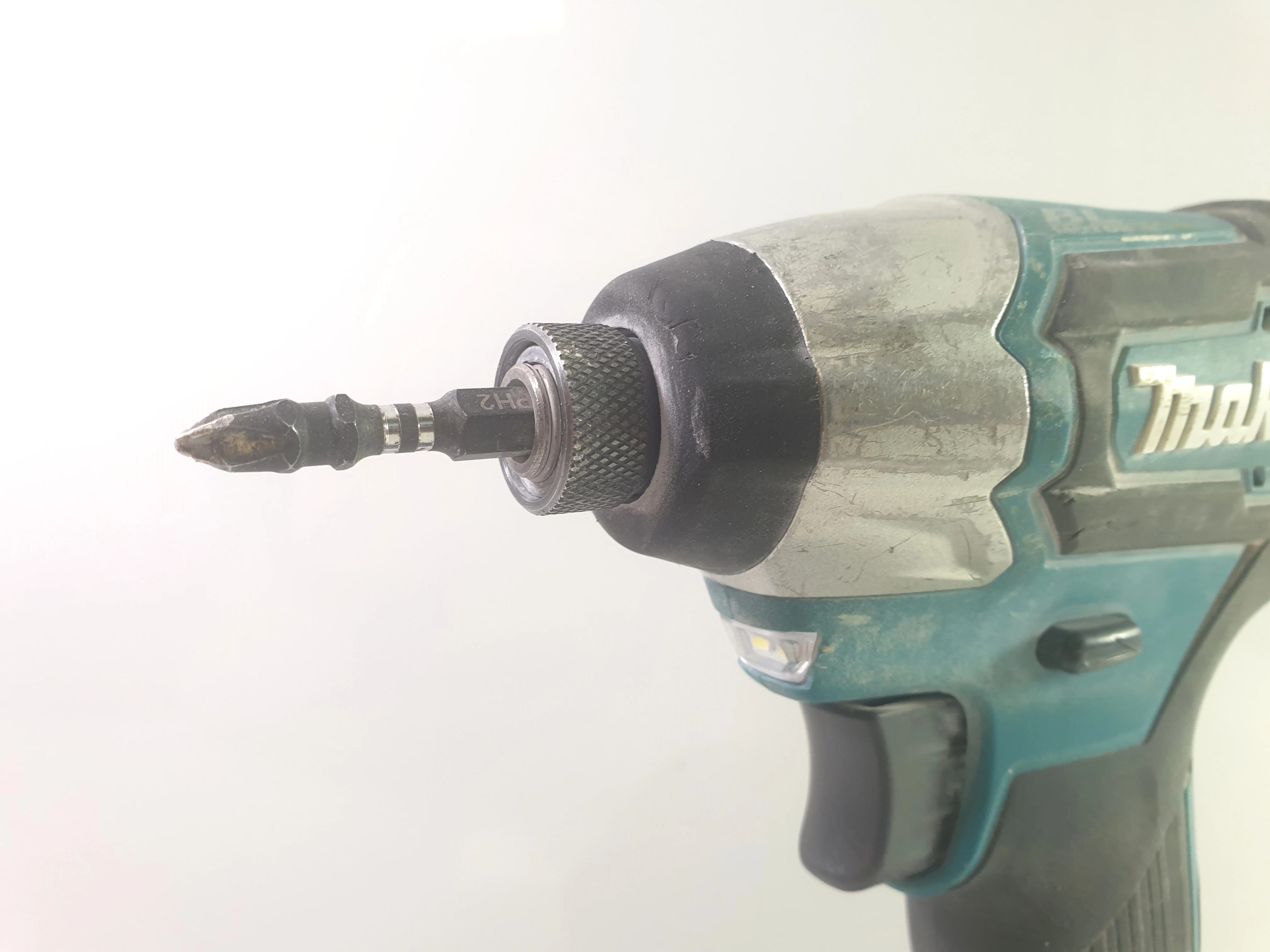 zakretarka-makita-dtd155-stan-uzywany