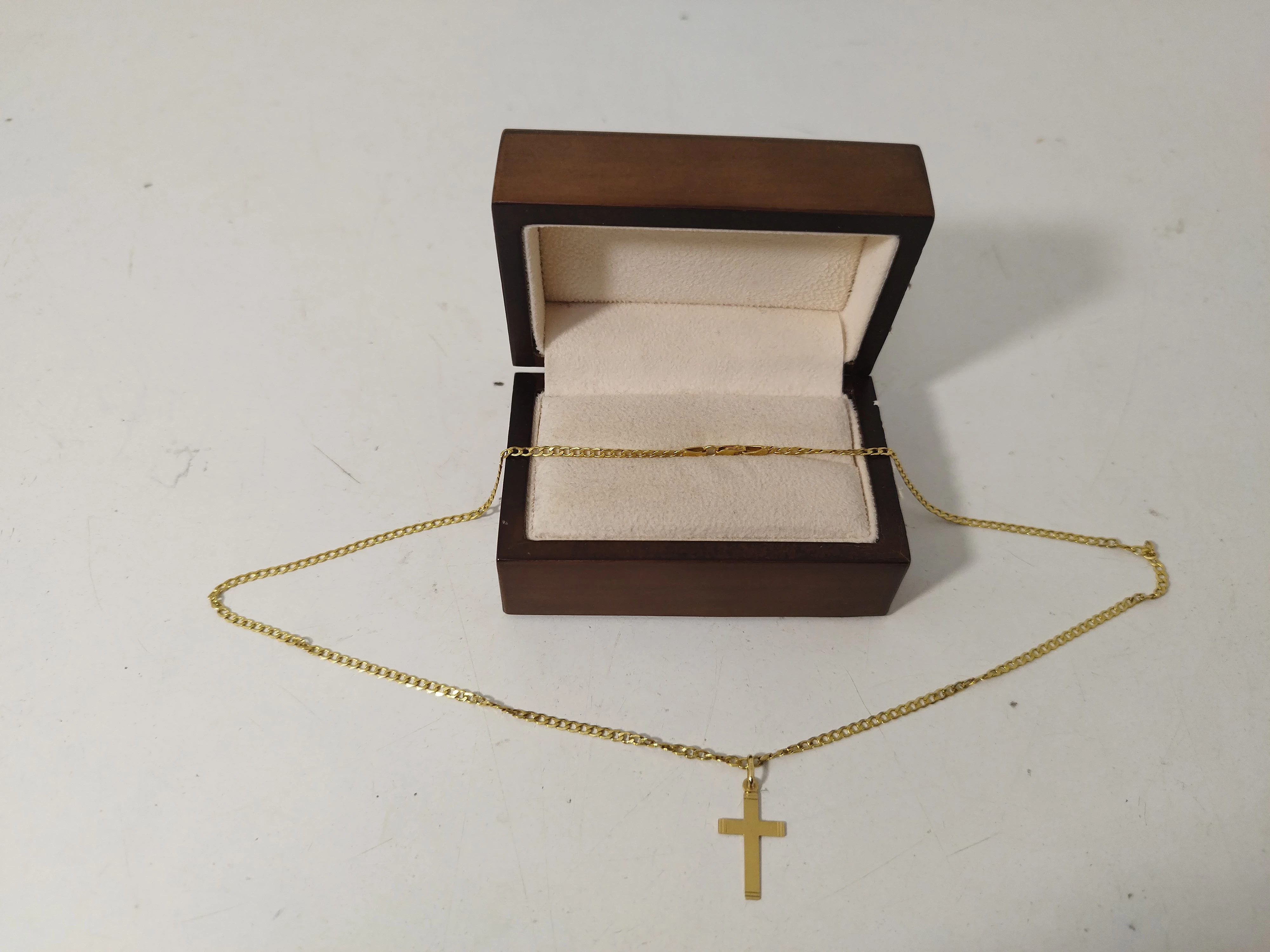 zloty-lancuszek-z-krzyzykiem-585-293-g-kosciuszki-641-olsztyn