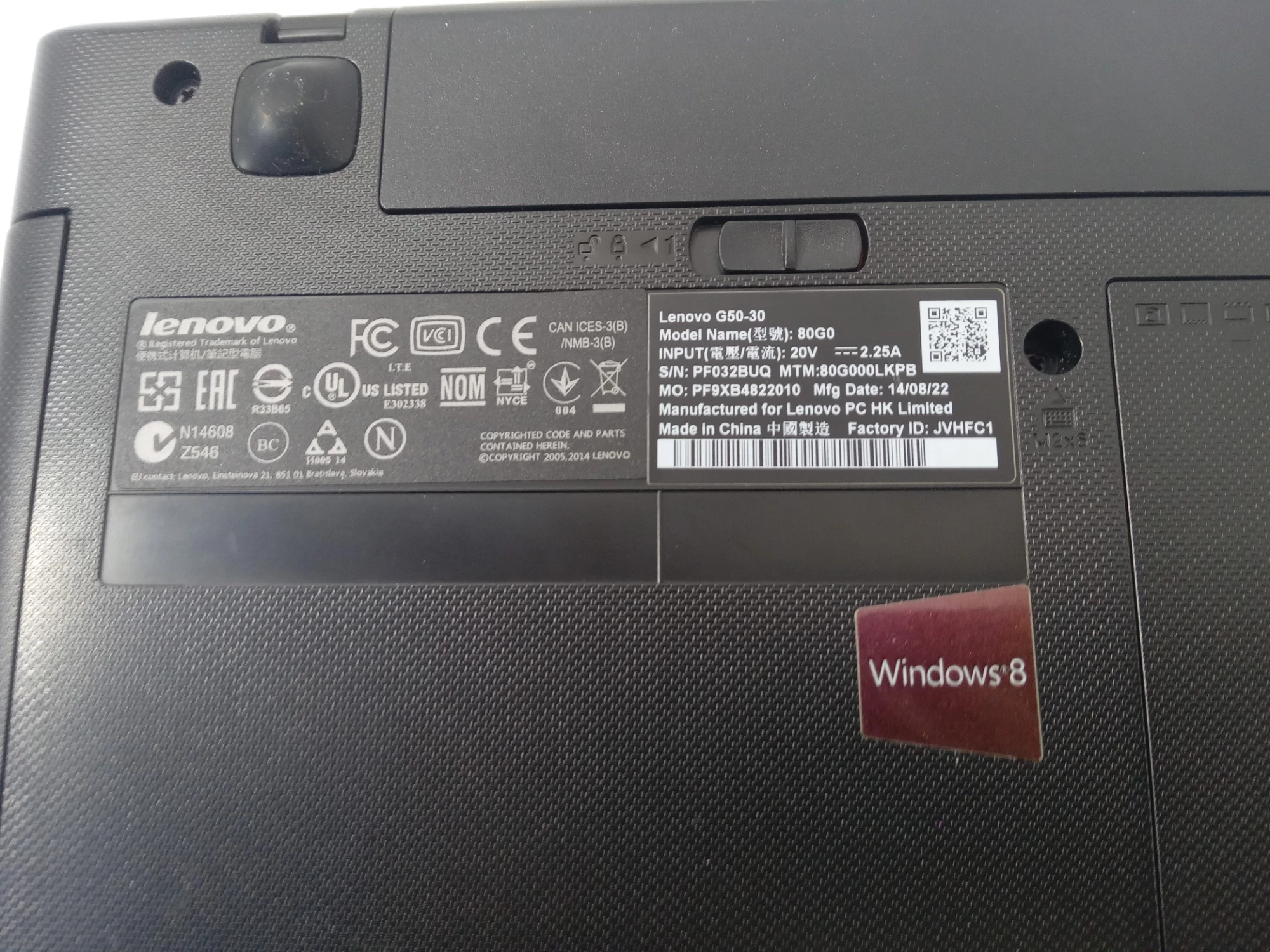 laptop-lenovo-g50-30lad-opis-kod-producenta-lenovo-essential-g50-30