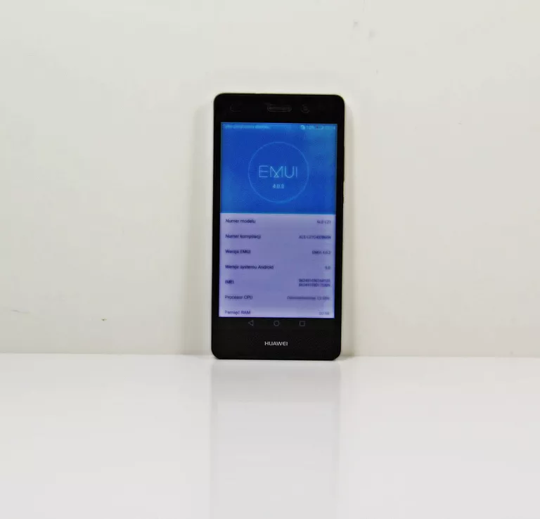 SMARTFON HUAWEI P8 LITE 2 GB / 16 GB CZARNY