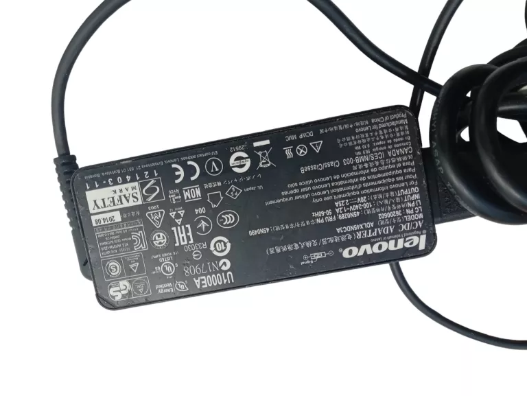 LAPTOP LENOVO G50-30/ŁAD--OPIS--