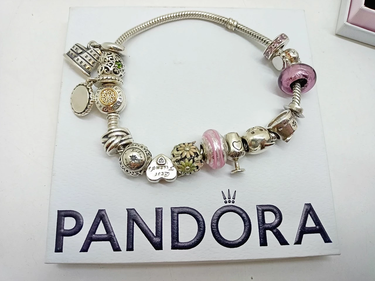 bransoletka-pandora-zawieszki-charms-rodzaj-klasyczne