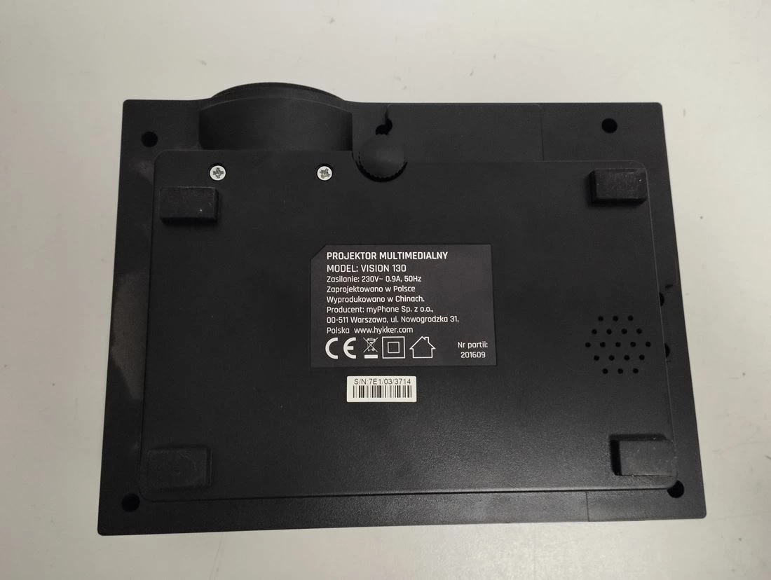 projektor-led-hykker-vision-130-rozdzielczosc-podstawowa-px-800-x-480