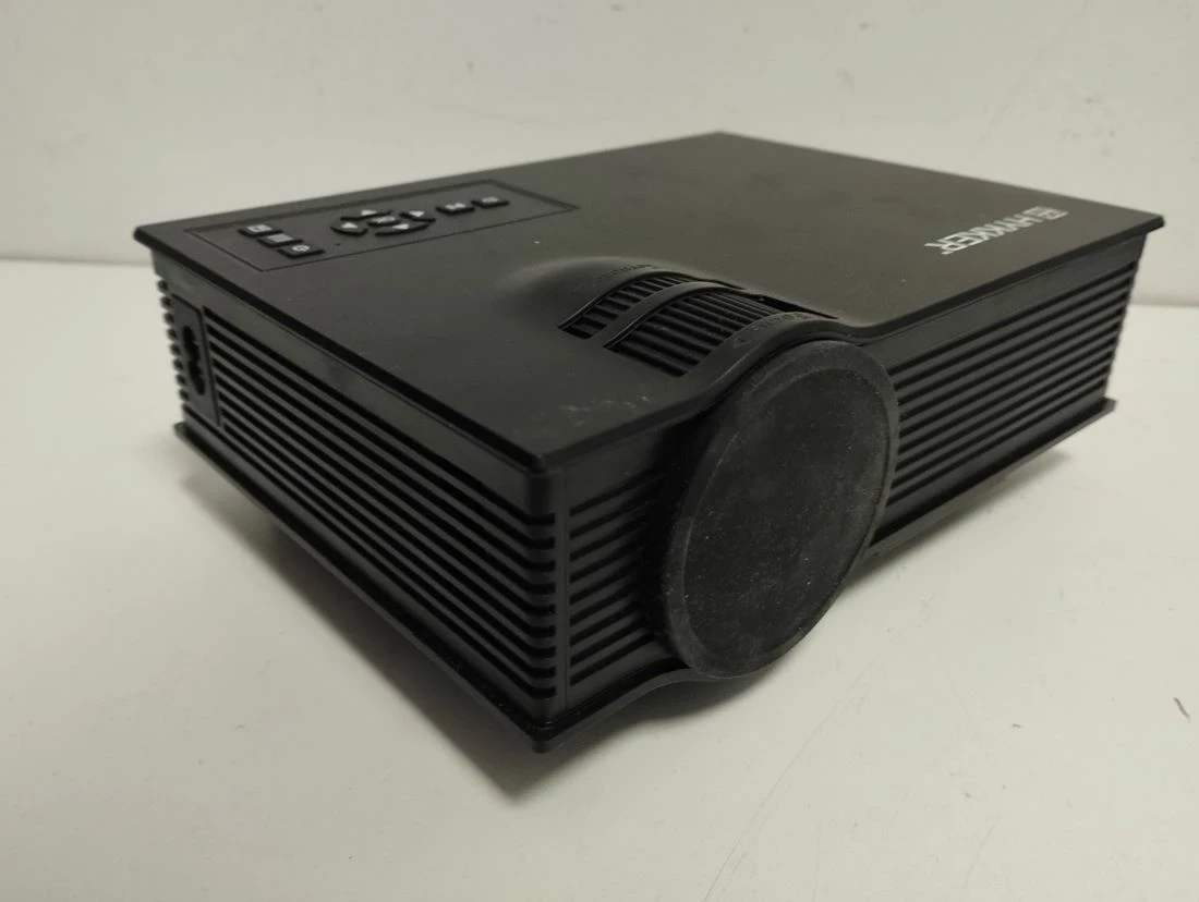 projektor-led-hykker-vision-130-kolor-czarny