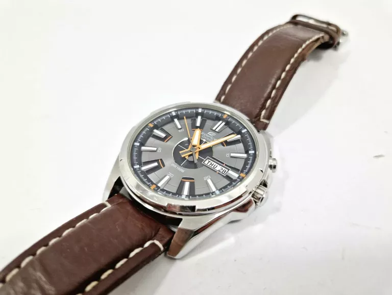 ZEGAREK MĘSKI CASIO EDIFICE EFR-102-1A5VEF 44MM 100M