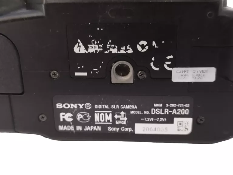 aparat-cyfrowy-sony-dslr-a200-102mpx-obiektyw-sony-n50-18-70-mm-f35-56-marka-sony