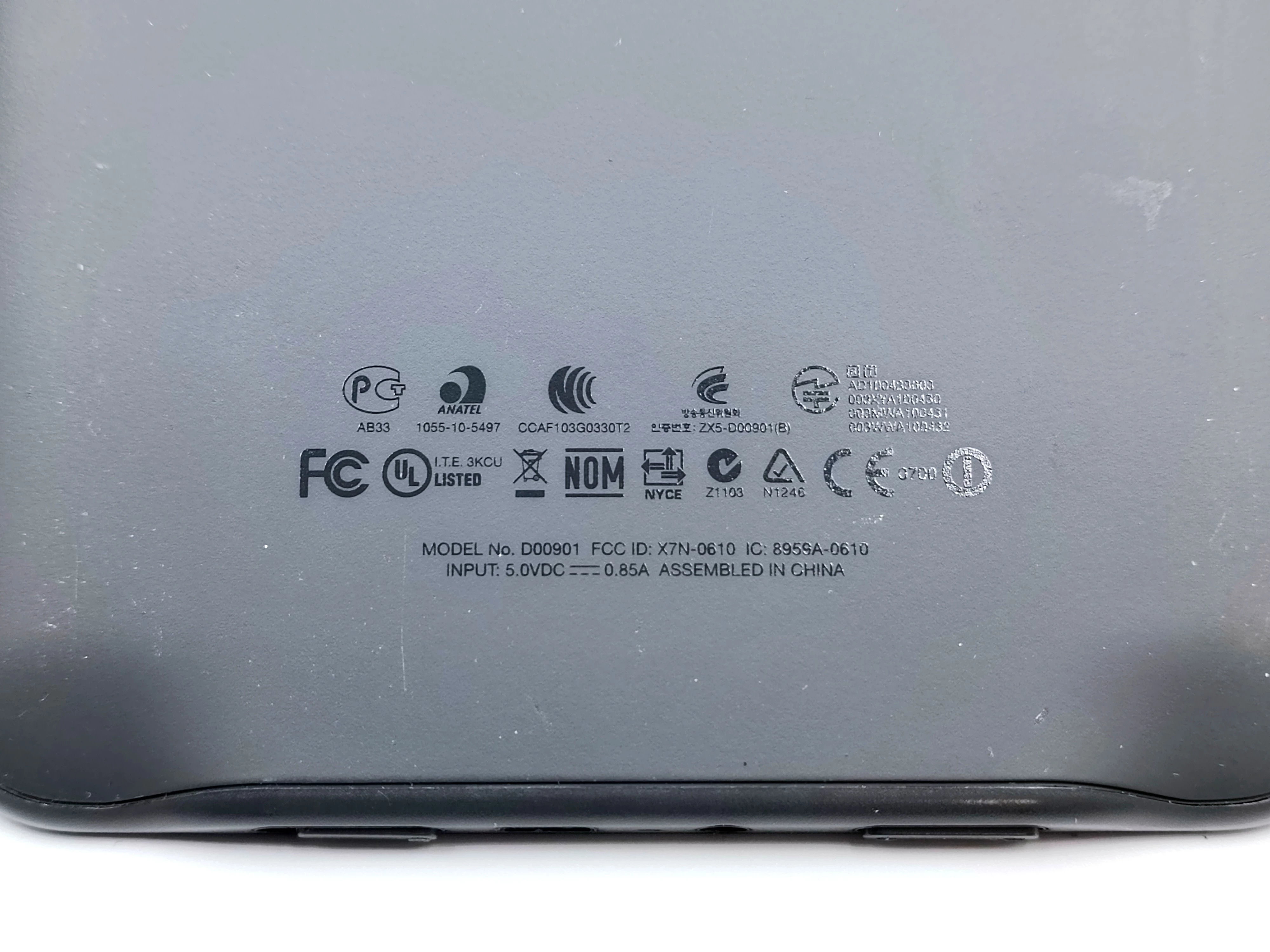 amazon-kindle-3-d00901-keyboard-2gb-wifi-3g-model-kindle-3-d00901