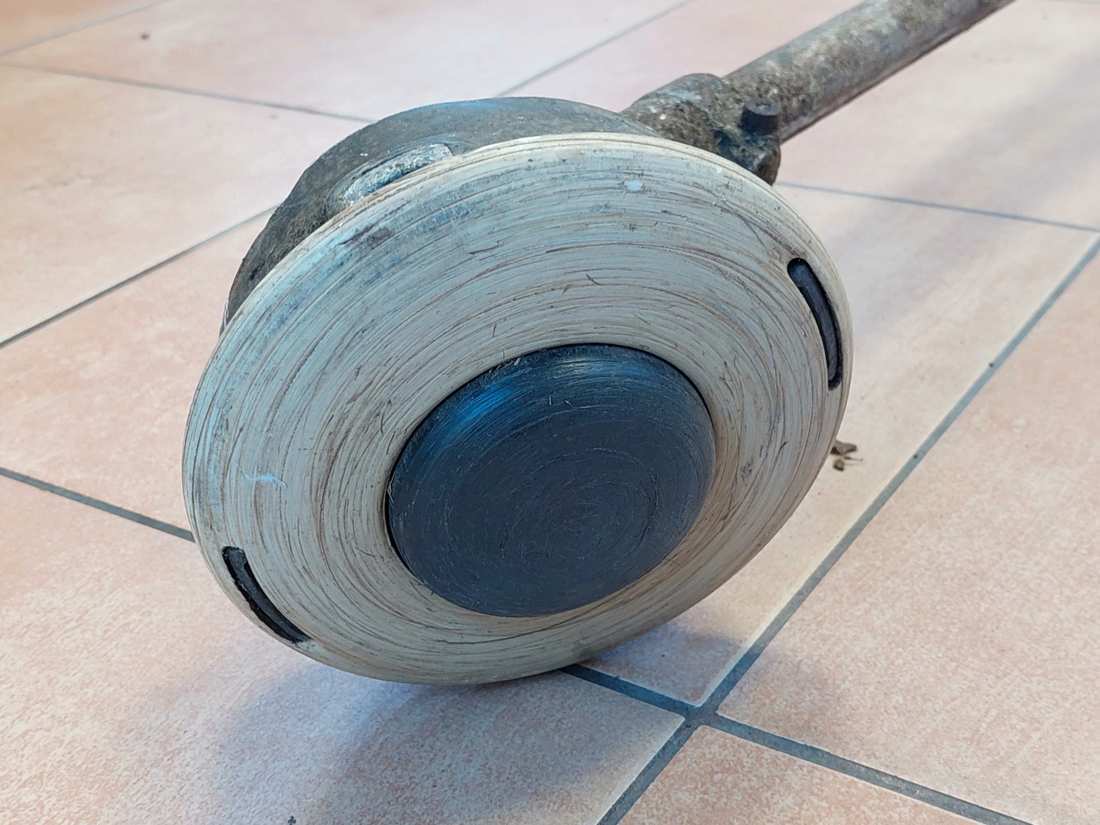 kosa-spalinowa-stihl-fs-260-zasilanie-spalinowe