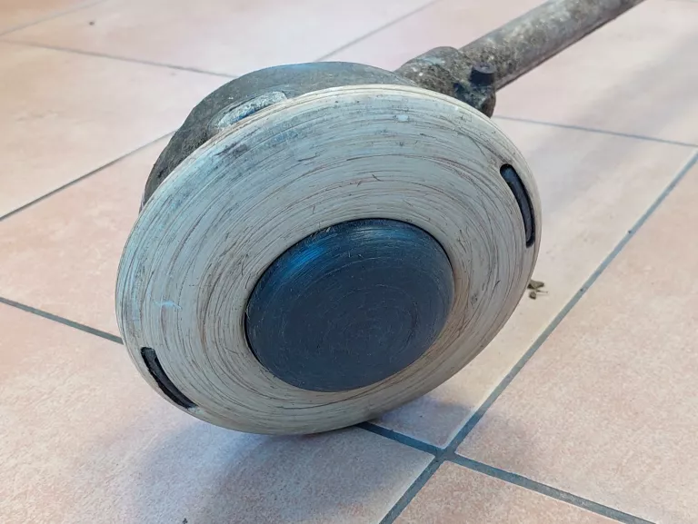 kosa-spalinowa-stihl-fs-260-zasilanie-spalinowe