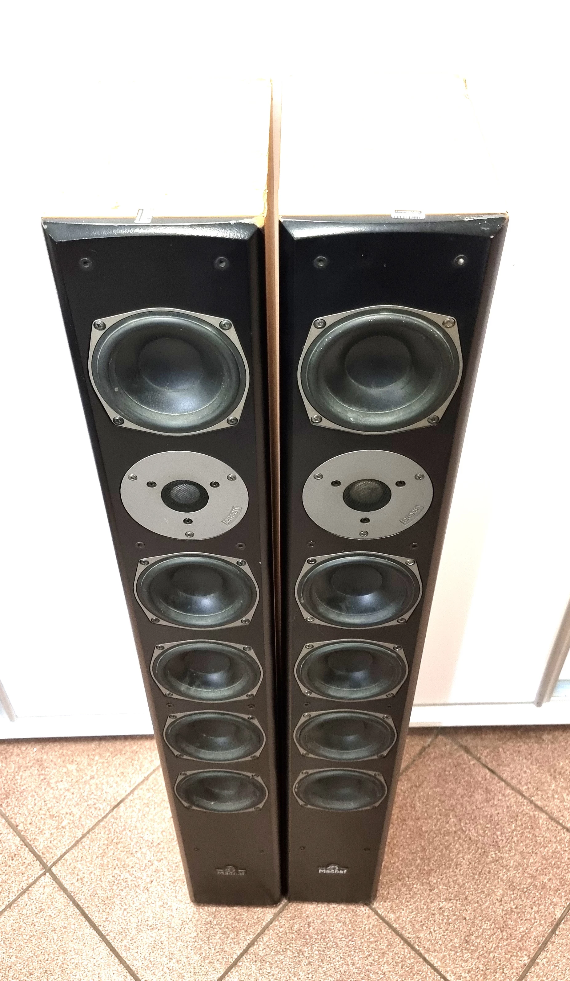 kolumny-magnat-vector-needle-stan-uzywany