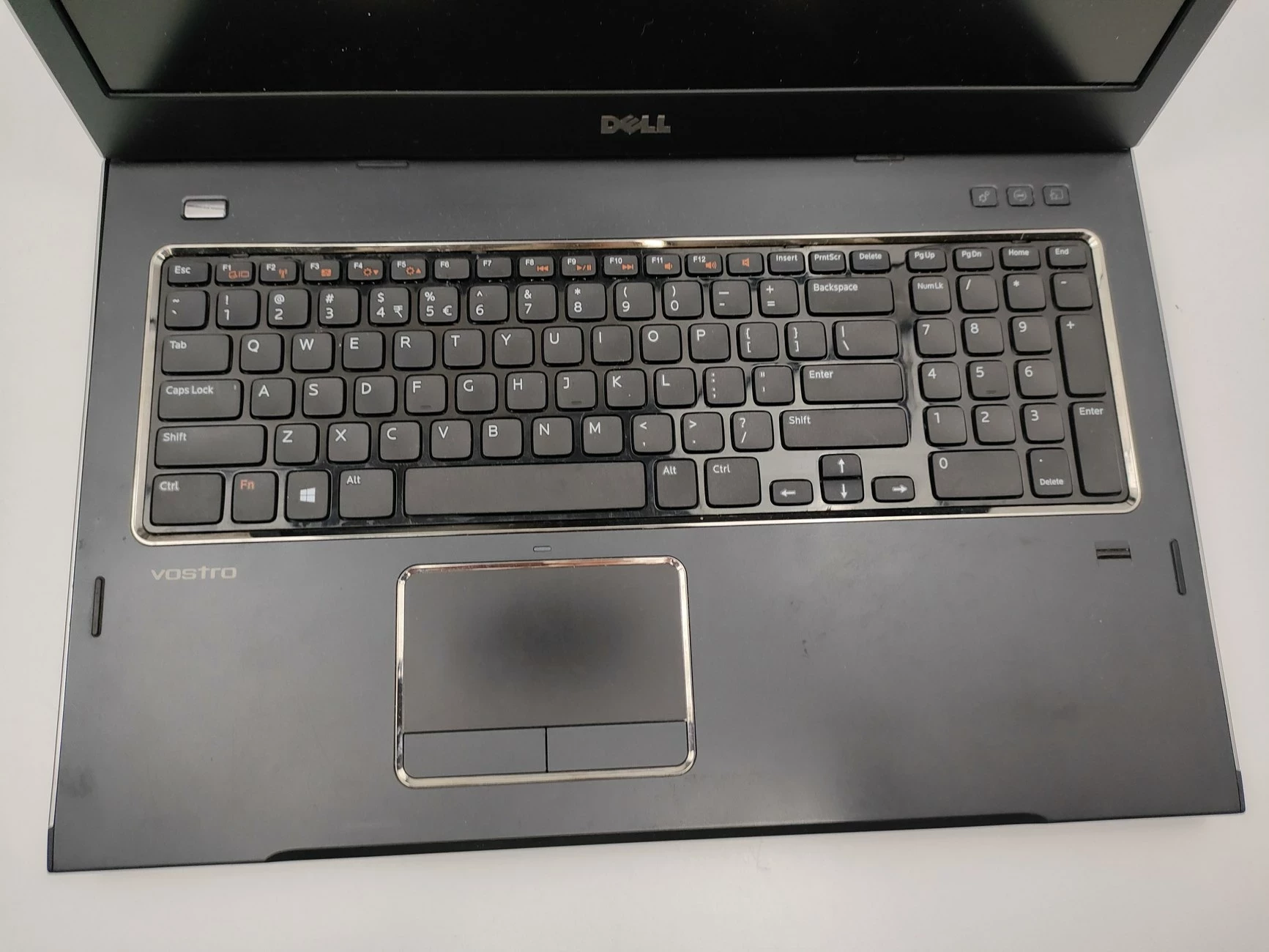 laptop-dell-vostro-3750-173-gt-525-i7-2630qm-6512gb-przekatna-ekranu-1560