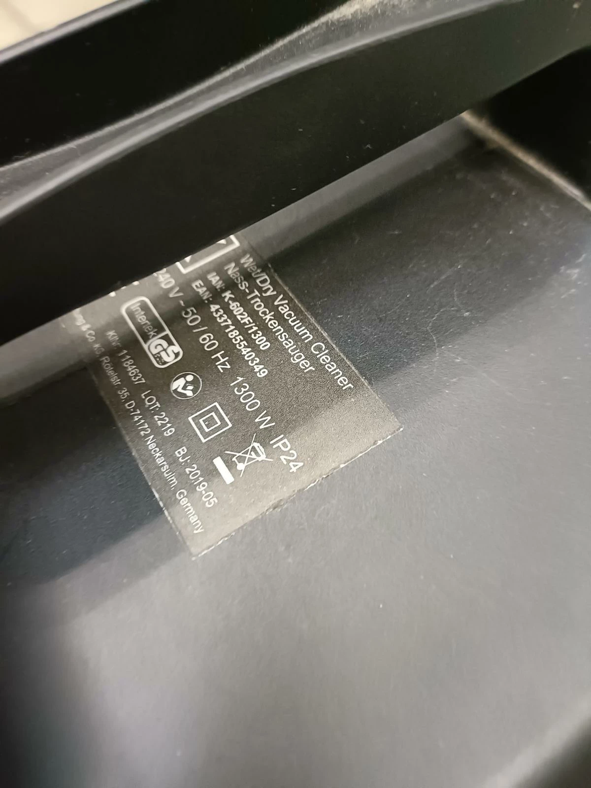 odkurzacz-przemyslowy-my-project-1300w-20l-pojemnosc-zbiornika-20