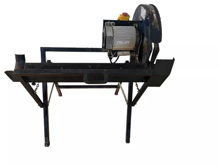 pila-tarczowa-stolowa-krajzega-do-drewna-selecta-vedkap-ls400-15kw-marka-selekta