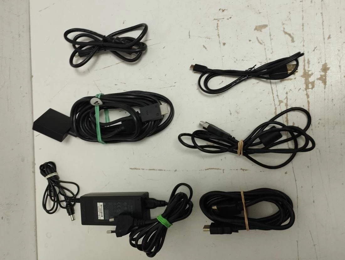 okulary-vr-sony-ps4-cuh-zvr1-komplet-kod-producenta-cuh-zvr1