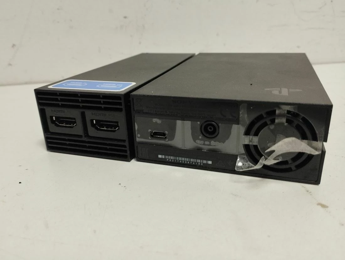 okulary-vr-sony-ps4-cuh-zvr1-komplet-product-id-3d217d2a-7e92-430e-8b07-045ce3ff09d4