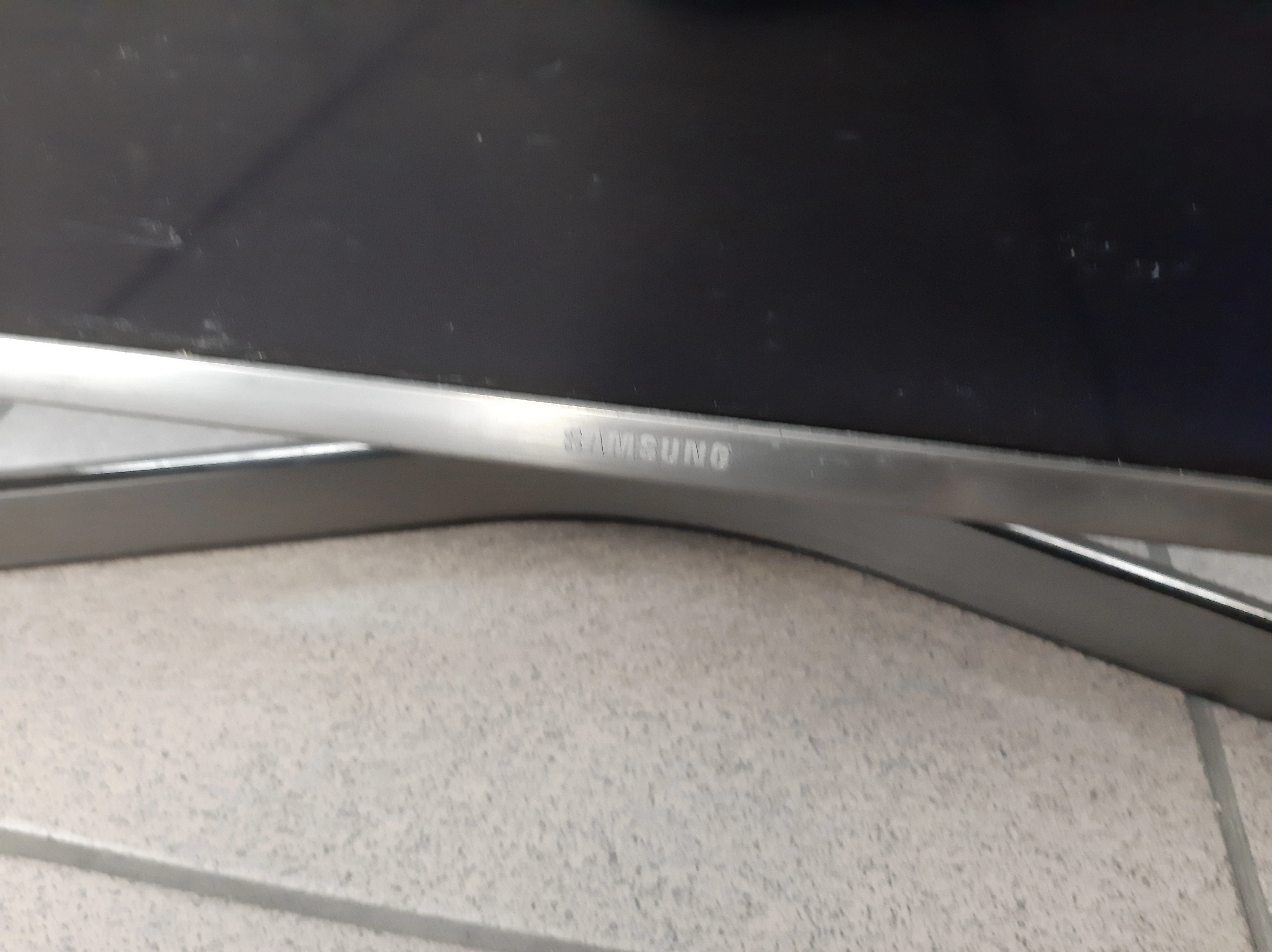 telewizor-samsung-ue43j5600-stan-uzywany