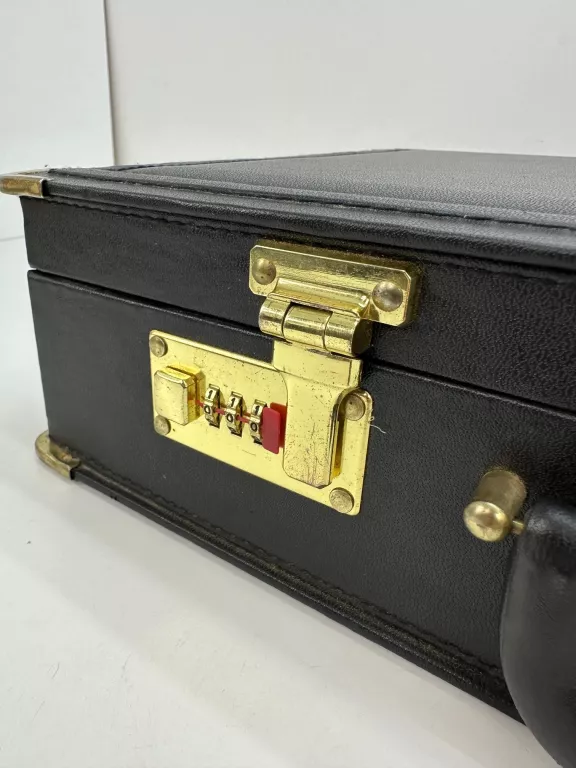 sztucce-solingen-1810-72-szt-w-walizce-marka-solingen