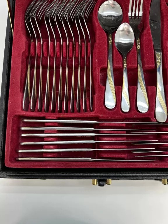sztucce-solingen-1810-72-szt-w-walizce-product-id-f2fd8fa6-7858-43b8-927d-e33a193fde06