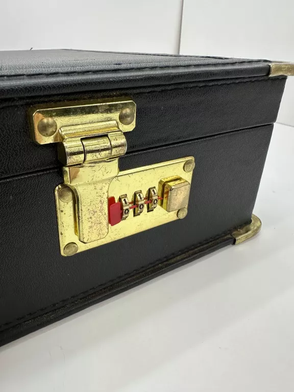 sztucce-solingen-1810-72-szt-w-walizce-ean-gtin-33333333333377