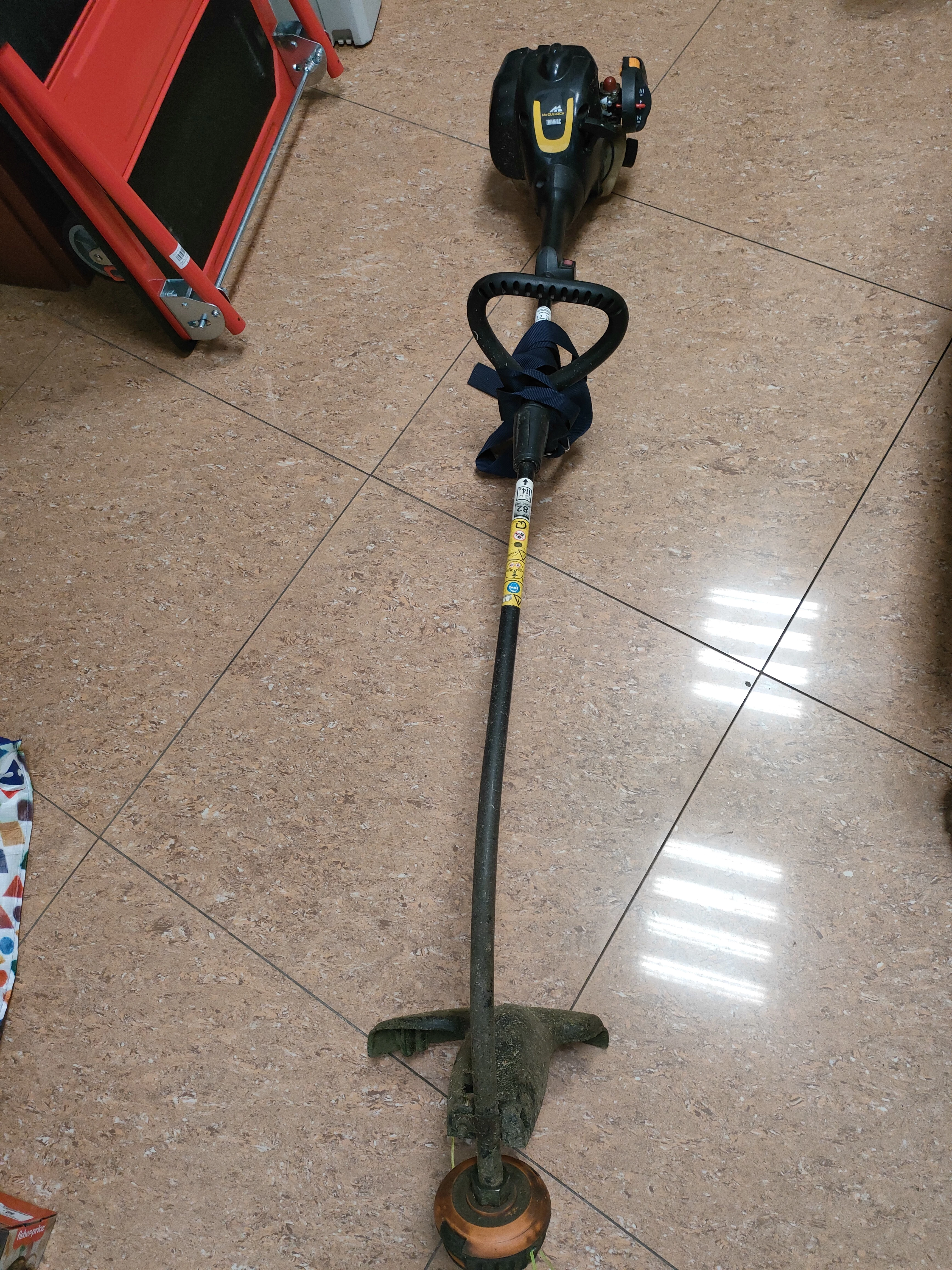 podkaszarka-mcculloch-trimmac-husqvarna-moc-silnika-1