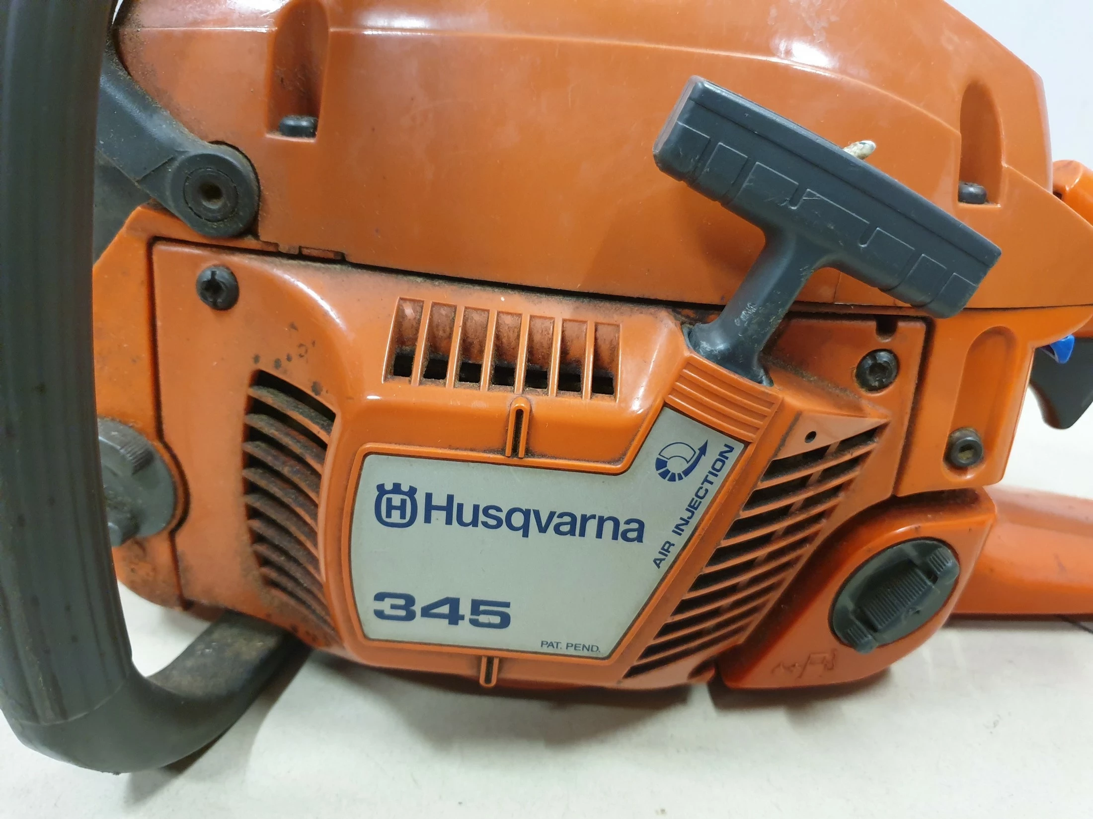 pila-lancuchowa-spalinowa-husqvarna-345-stan-uzywany