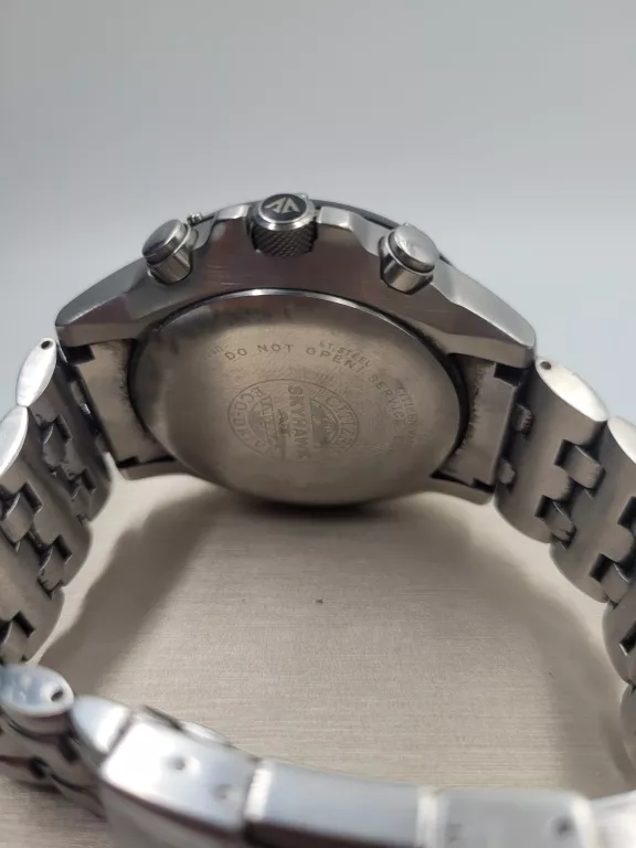 citizen-skyhawk-eco-drive-u600-s041341-ksztalt-koperty-okragla