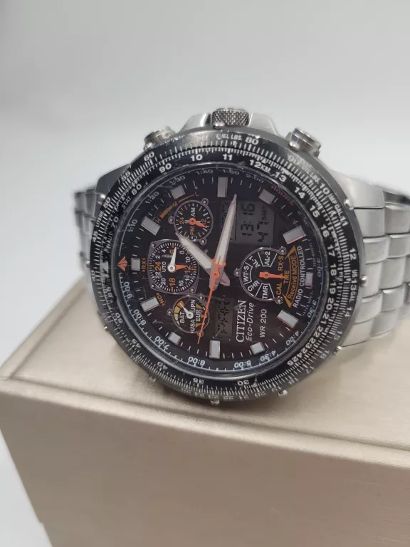 citizen-skyhawk-eco-drive-u600-s041341-model-ca0700-86e