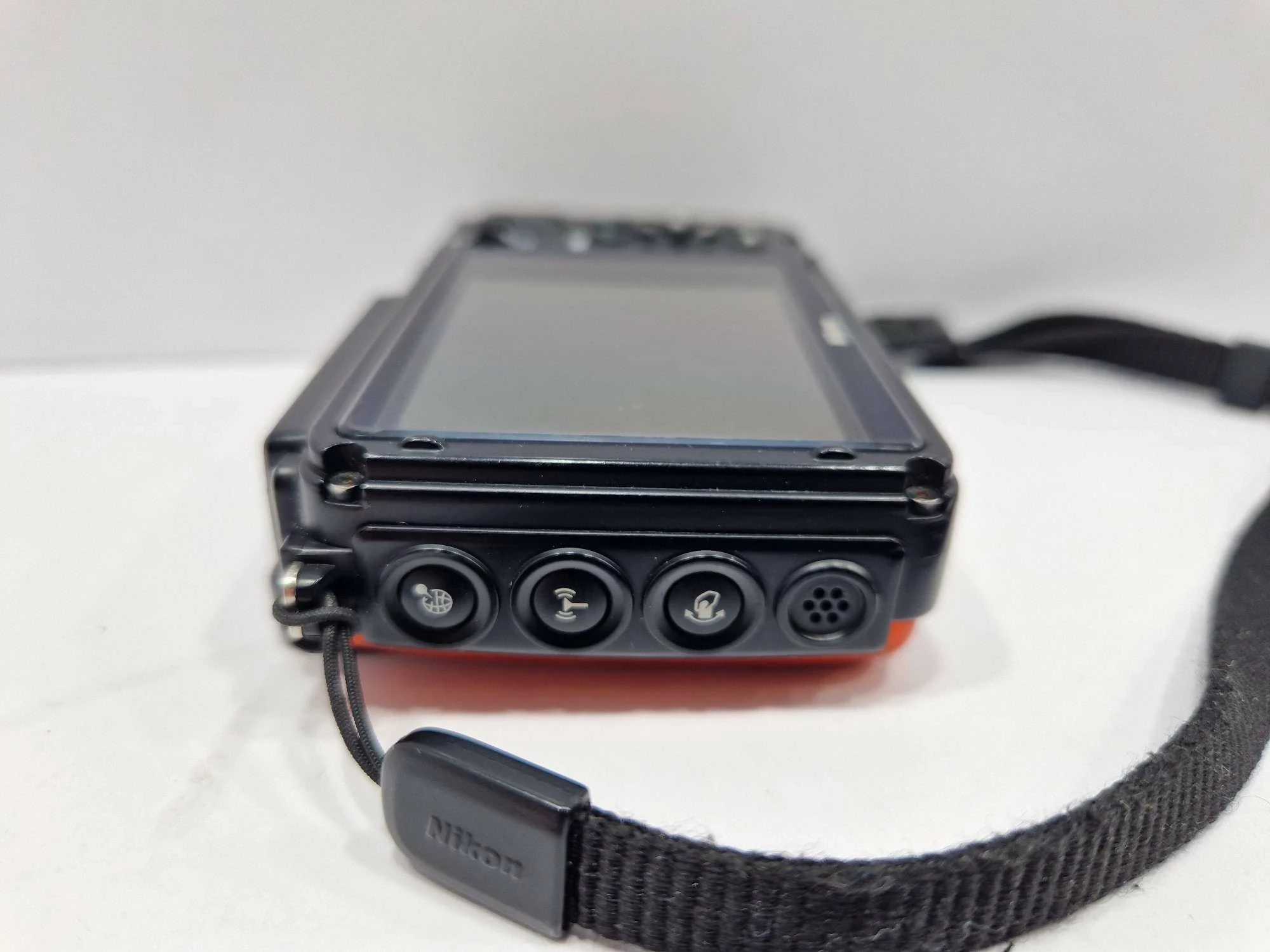 aparat-nikon-coolpix-aw130-kod-producenta-nikon-aw130-orange