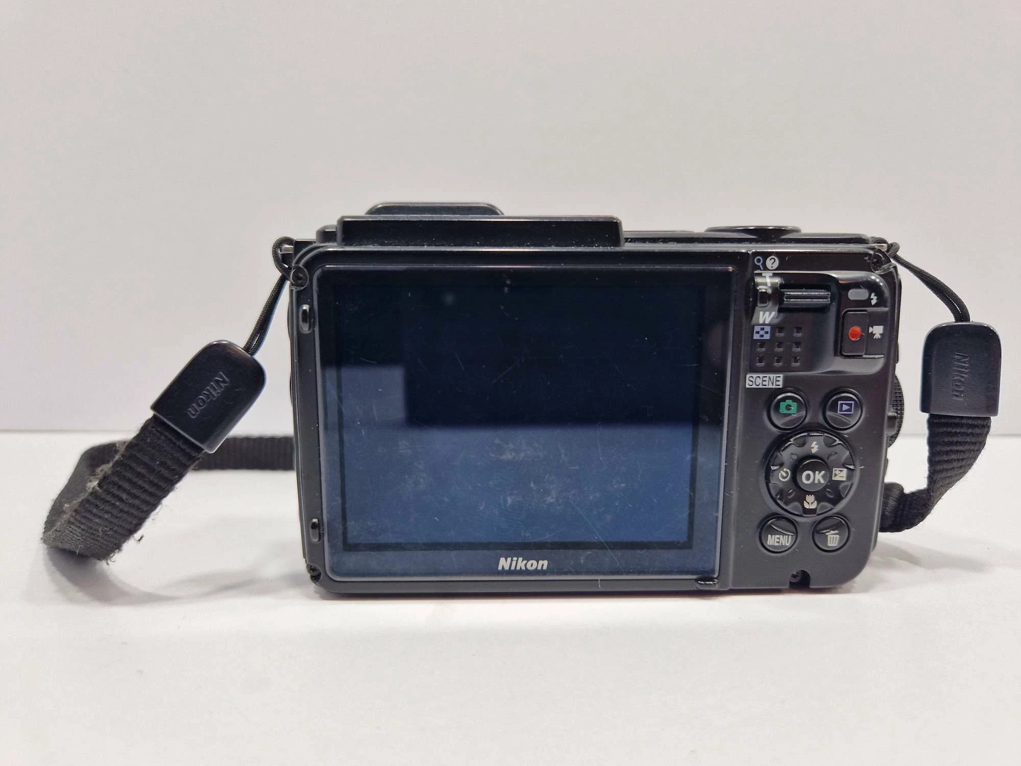 aparat-nikon-coolpix-aw130-zoom-optyczny-5