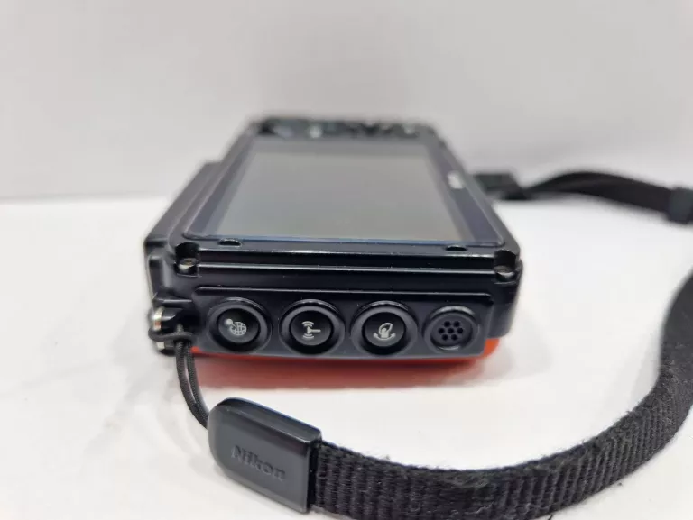 aparat-nikon-coolpix-aw130-kod-producenta-nikon-aw130-orange
