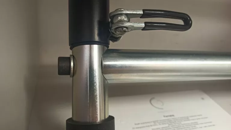 STOJAK Z MOCOWANIEM NA KIEROWNICĘ WHEEL STAND PRO