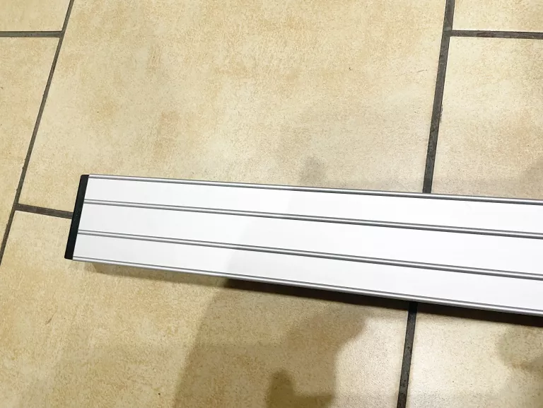 POZIOMICA LASEROWA BOSCH DNM 120 L + POKROWIEC OKAZJA