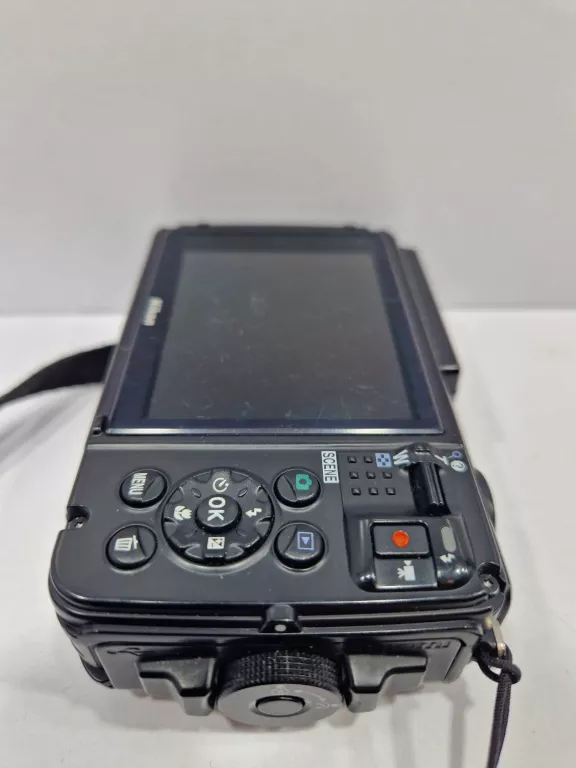 aparat-nikon-coolpix-aw130-ean-gtin-018208943920