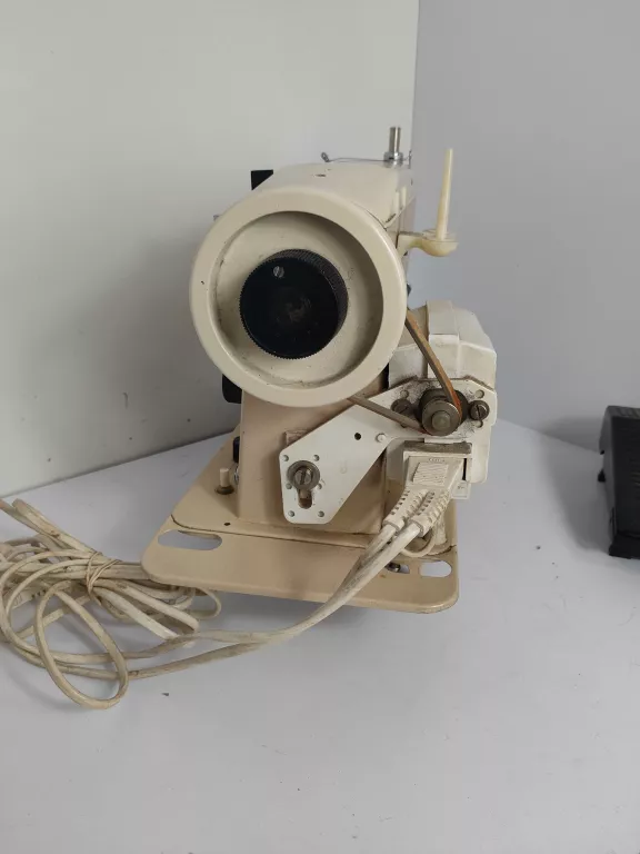 maszyna-do-szycia-lucznik-predom-kolor-dominujacy-129357-6