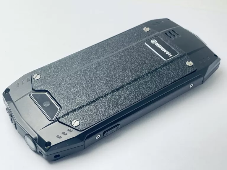 TELEFON HAMMER 4