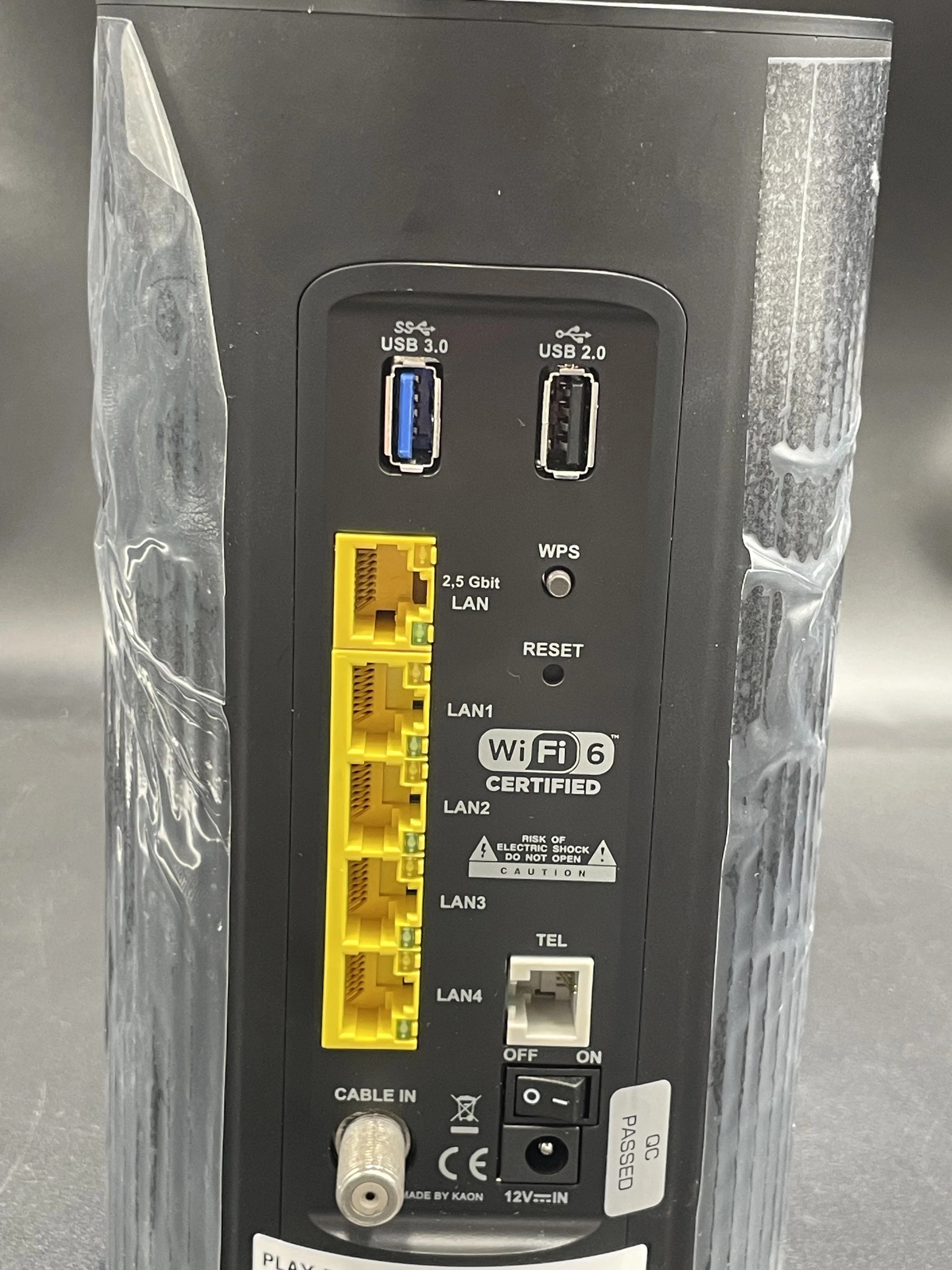 router-play-box-net-hfc-wi-fi-6-komplet-jak-nowy-ean-gtin-8809218900919