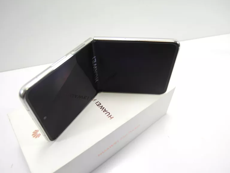 TELEFON HUAWEI P50 POCKET 8/256 GB