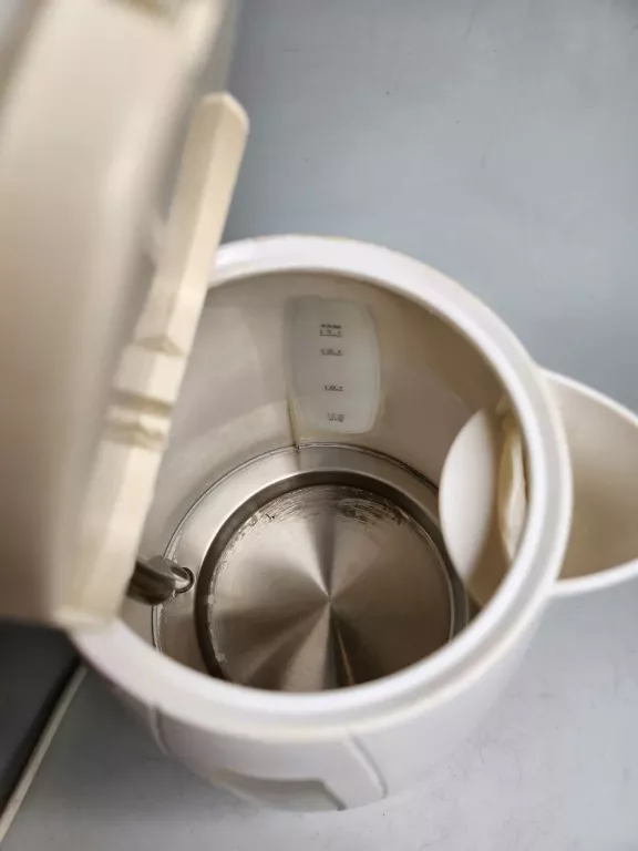 czajnik-zelmer-cke820-stan-uzywany