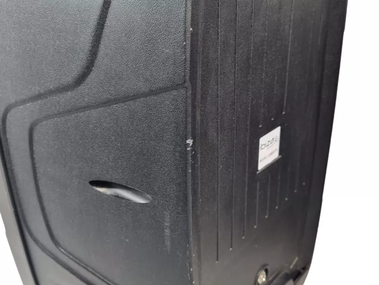 zestaw-2-kolumn-z-mixerem-ibiza-combo210-300w-kolor-czarny