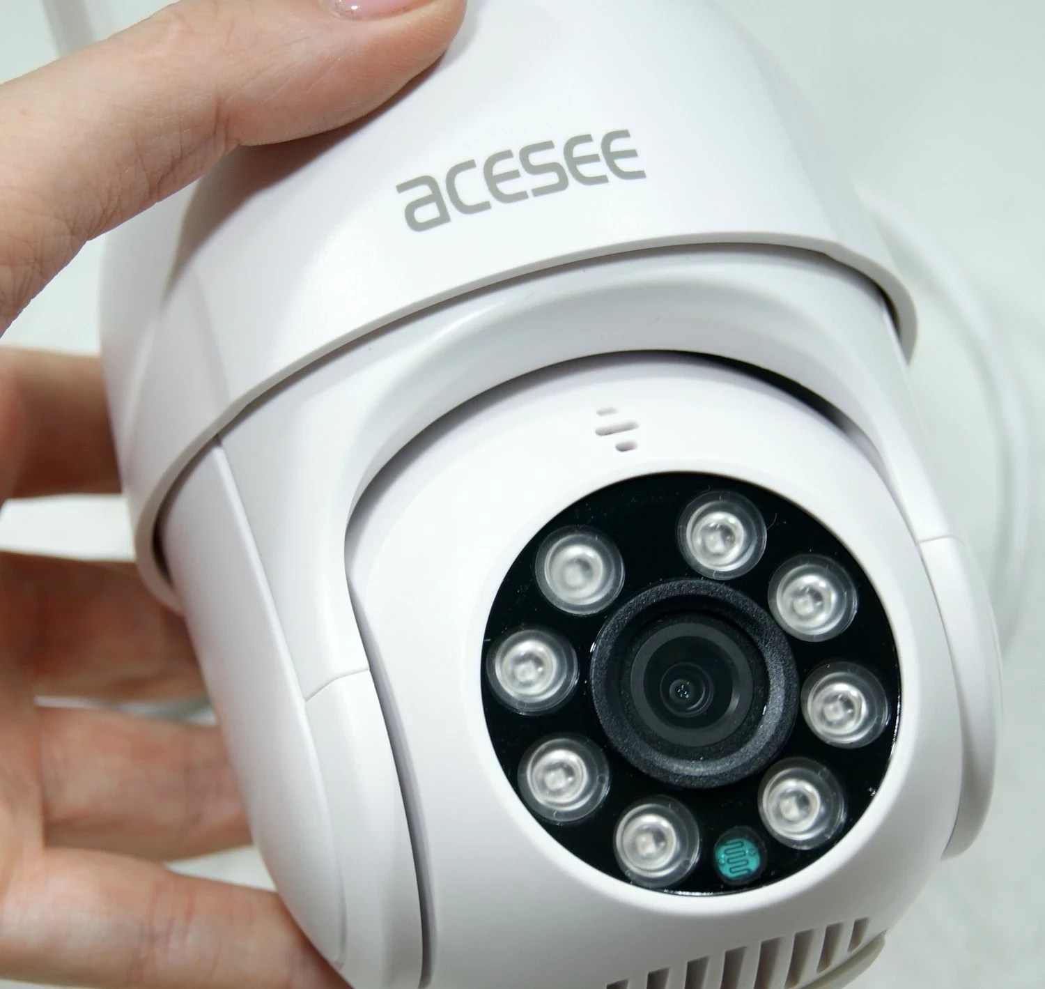 jak-nowa-kamera-acesee-ac04-product-id-333ce075-43e5-419a-b5de-a1cb23b9f9af