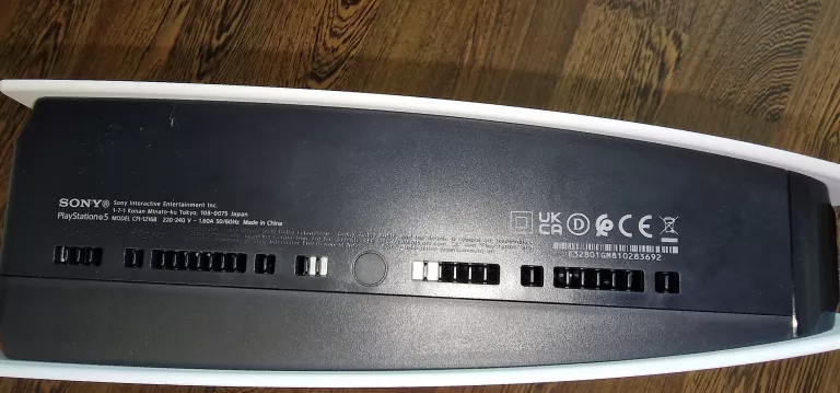 SONY PLAYSTATION 5 DIGITAL (825GB) CFI-1216B + PAD PS5 +STACJA ŁADUJĄCA