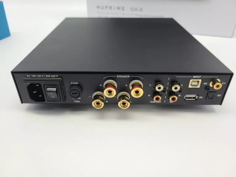 NUPRIME IDA-8 (IDA8) ZINTEGROWANY CYFROWY WZMACNIACZ STEREO