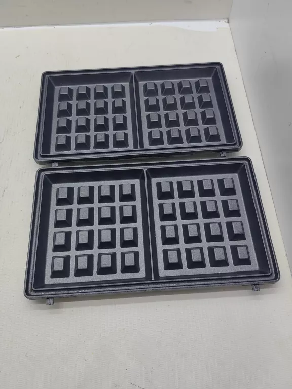 AMBIANO OPIEKACZ DO KANAPEK 2W1 W KARTONIE